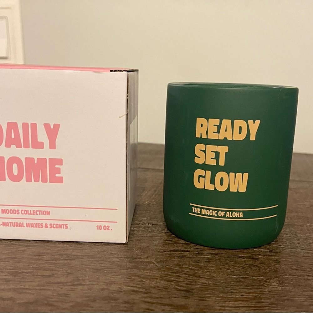 Daily Grind-Ready Set Glow Candle-New!